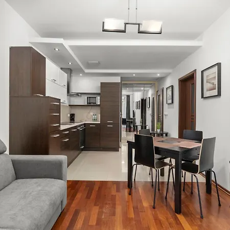 Cracow Harmony By Bookinghost Apartman